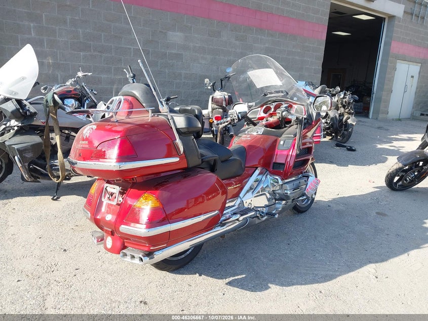 HONDA GL1800 2001