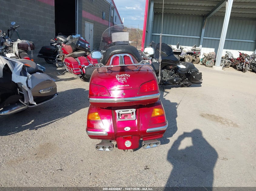 HONDA GL1800 2001