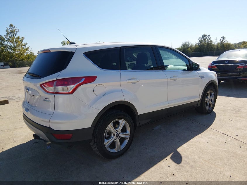 Vin: 1fmcu0gx7dud68951, lot: 46806881, ford escape se 20134