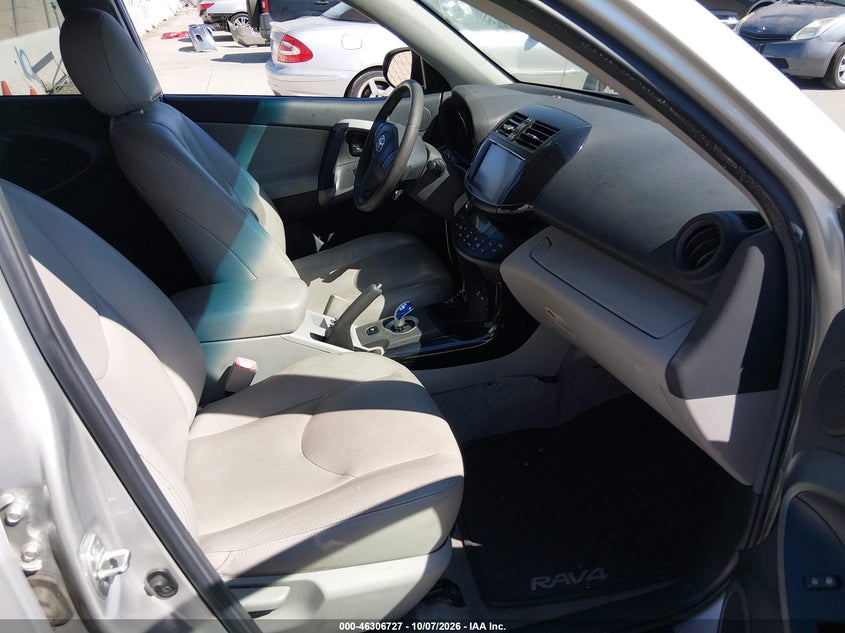 TOYOTA RAV4 EV 2012 VIN 2T3YL4DV2CW001237
