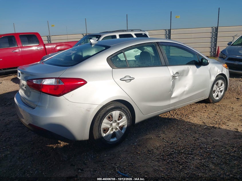 Vin: knafk4a69f5389325, lot: 46806984, kia forte lx 20154