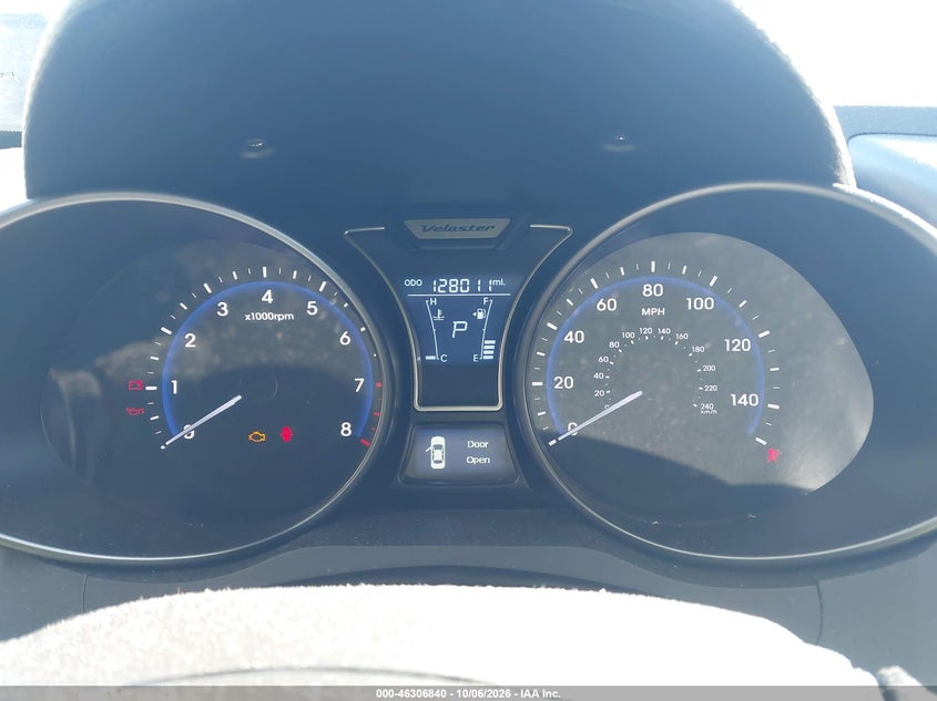 2015 HYUNDAI VELOSTER TURBO · Фото 7