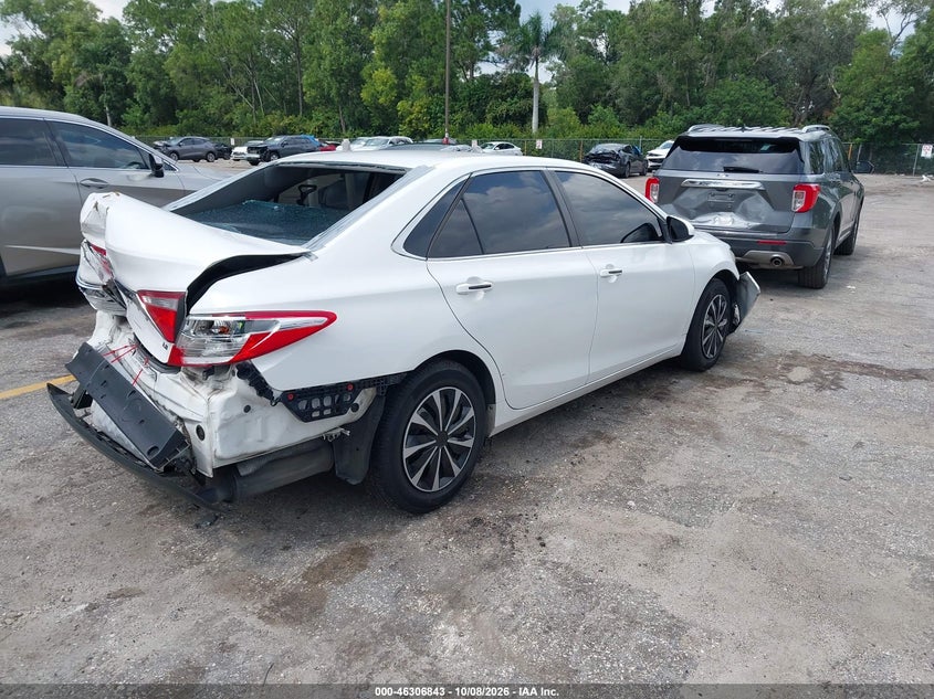 TOYOTA CAMRY - zdjęcie 4