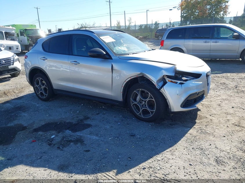 2021 ALFA ROMEO STELVIO AWD