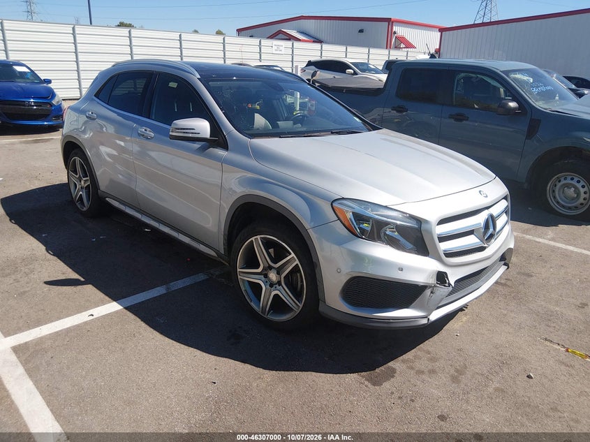 2015 MERCEDES-BENZ GLA 250 4MATIC