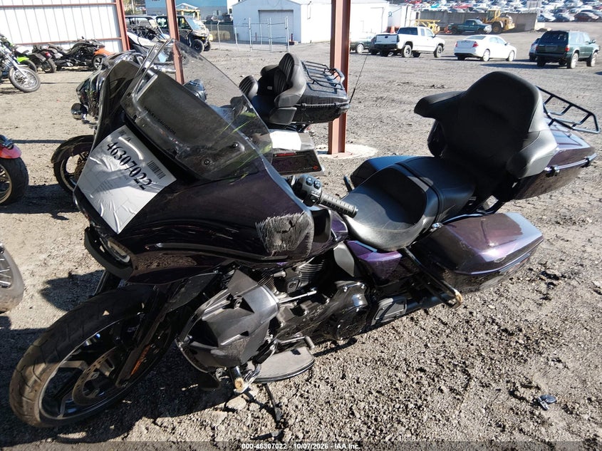 HARLEY-DAVIDSON FLHXU 2025