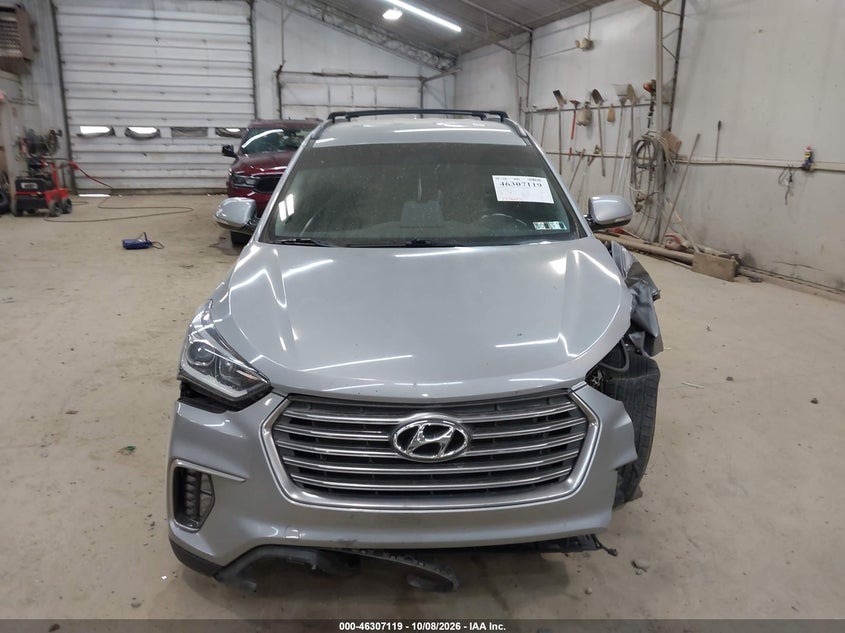 2017 HYUNDAI SANTA FE SE · Фото 12