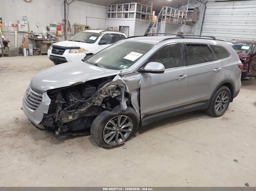2017 HYUNDAI SANTA FE SE · Фото 2
