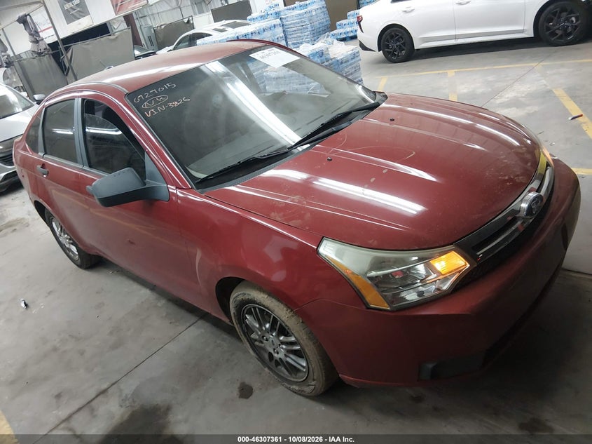 Vin: 1fahp3fn6aw123826, lot: 46807560, ford focus se 2010 img_1