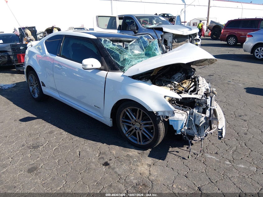 2013 SCION TC