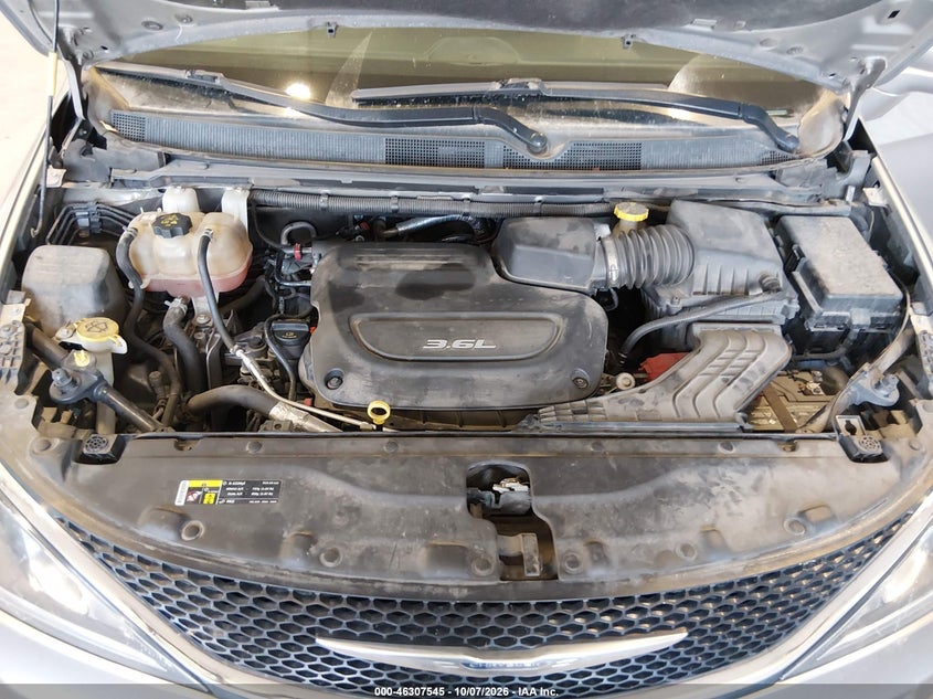 CHRYSLER PACIFICA 2017 VIN 2C4RC1BG3HR642650