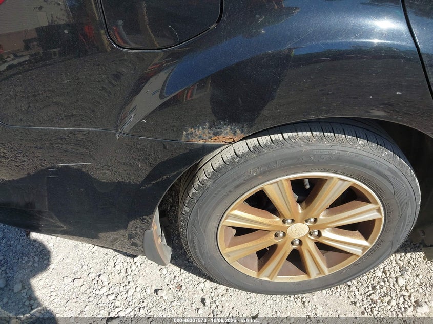 2012 SUBARU LEGACY 2.5I · Фото 15
