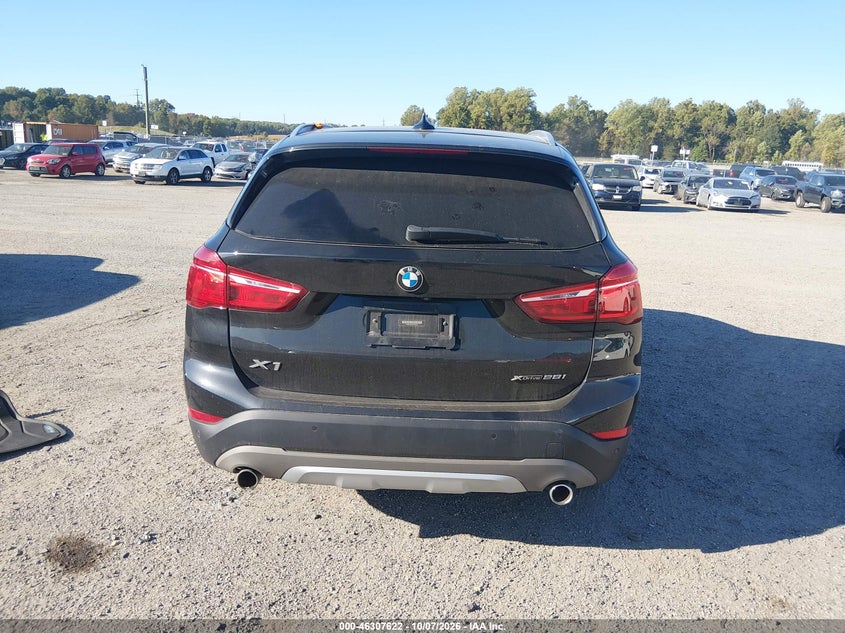 BMW X1 - zdjęcie 16