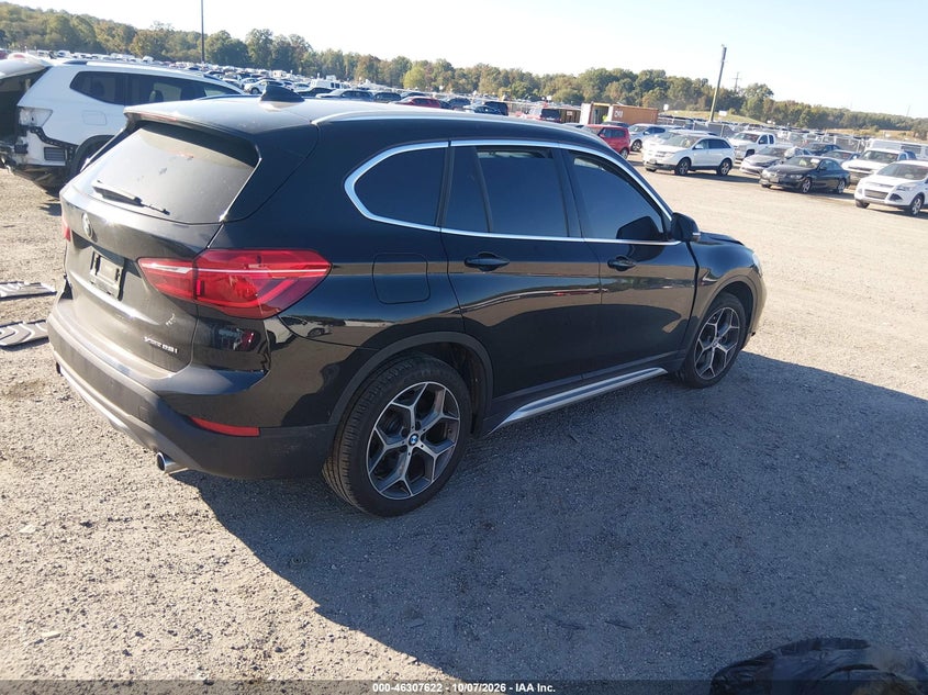 BMW X1 - zdjęcie 4