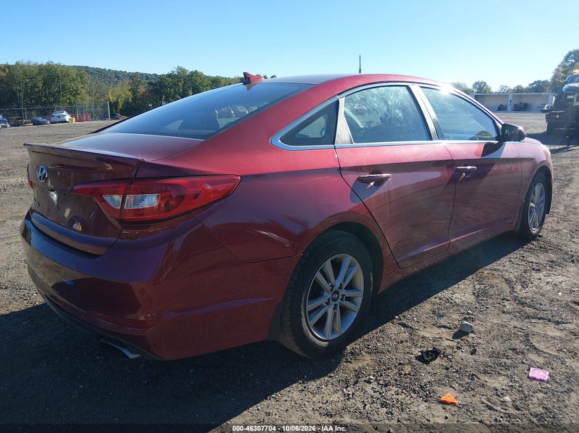 2015 HYUNDAI SONATA SE · Фото 4