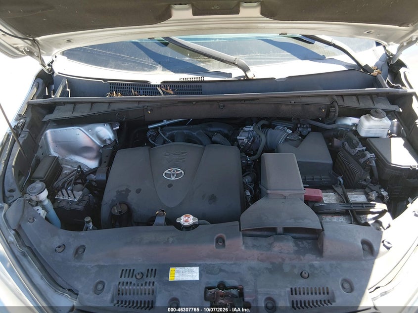 2019 TOYOTA HIGHLANDER SE · Фото 10