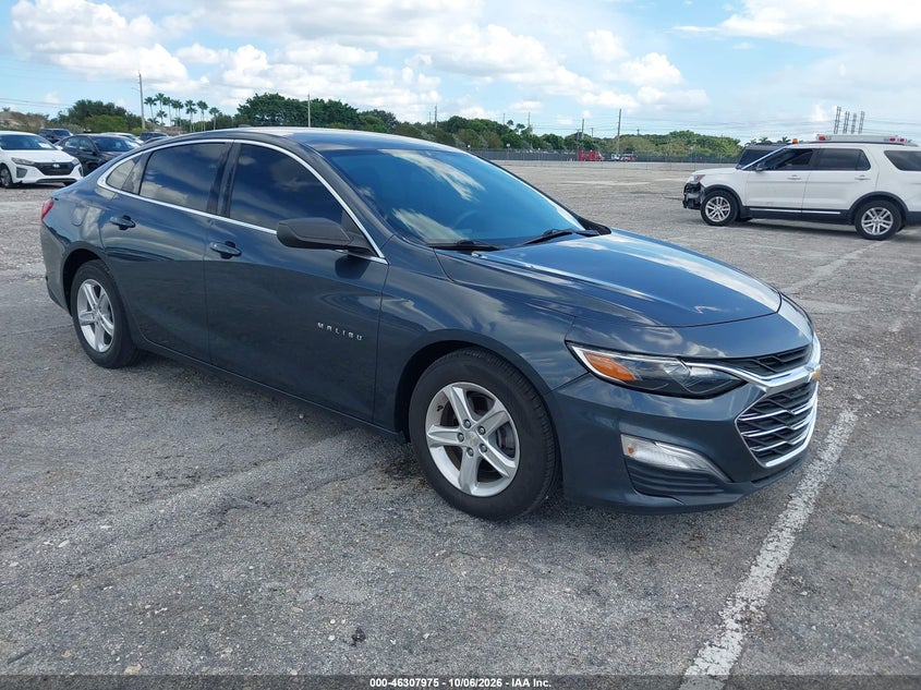 CHEVROLET MALIBU 2020. Lot# 46307975. VIN 1G1ZC5ST4LF013105. Photo 1