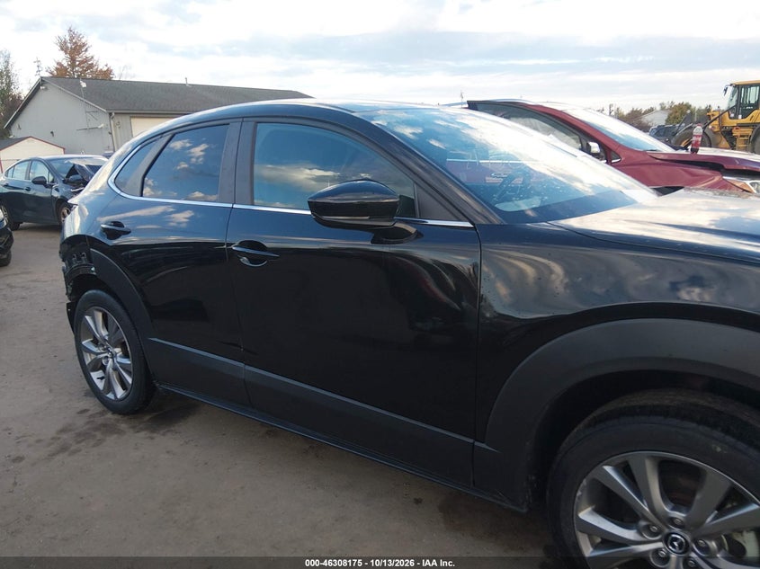 MAZDA CX-30 - zdjęcie 14