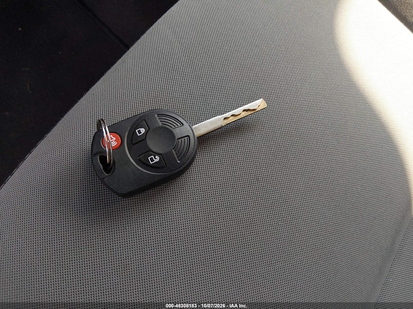 2014 FORD ESCAPE SE · Фото 11