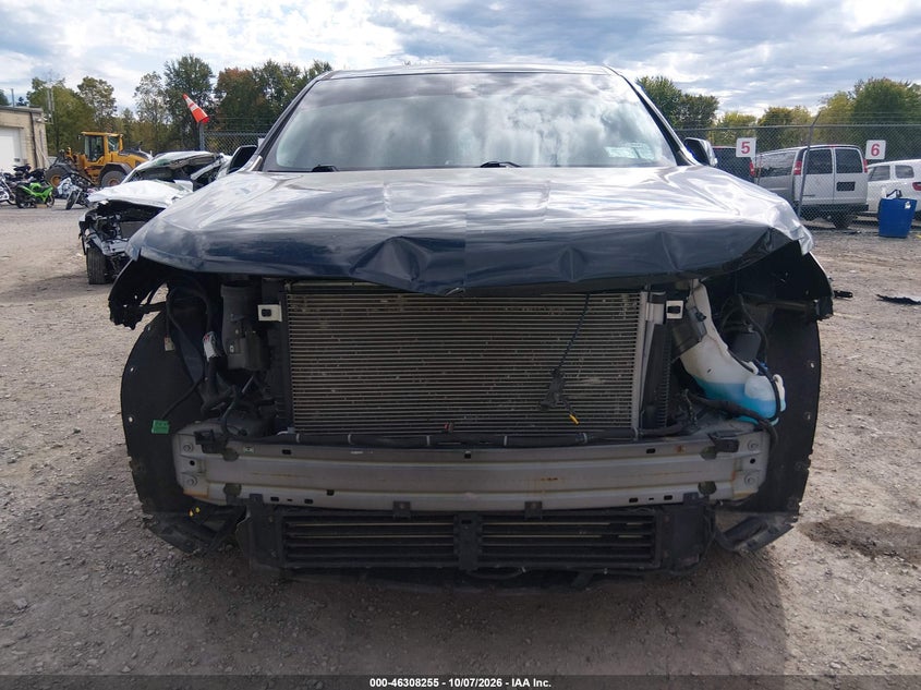 2018 CHEVROLET TRAVERSE PREMIER · Photo 18