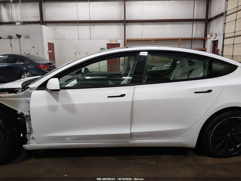2022 TESLA MODEL 3 LONG RANGE DUAL MOTOR ALL-WHEEL DRIVE · Фото 15