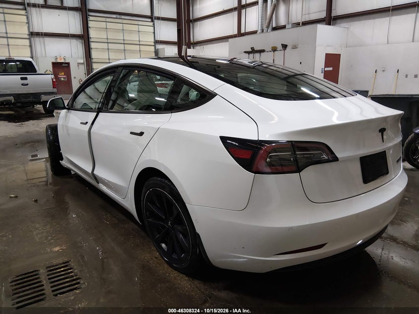 2022 TESLA MODEL 3 LONG RANGE DUAL MOTOR ALL-WHEEL DRIVE · Фото 3