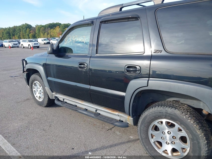 CHEVROLET TAHOE 2002 VIN 1GNEK13Z82R310743