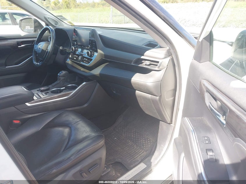 TOYOTA HIGHLANDER - zdjęcie 5