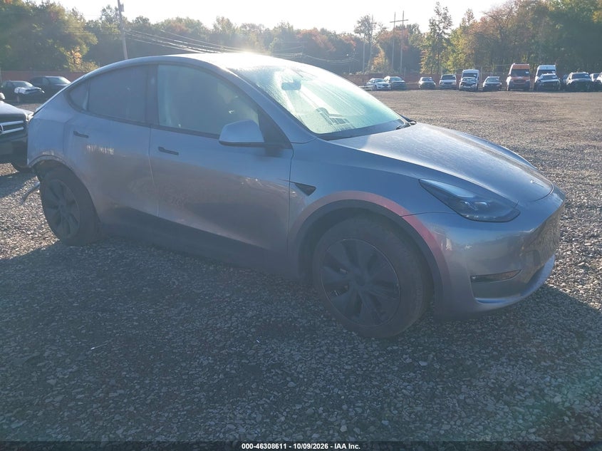 Vin: 7saygaee9rf109938, lot: 46808810, tesla model y long range dual motor all-wheel drive 2024 img_1