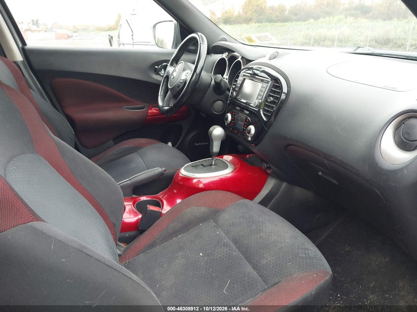 2015 NISSAN JUKE SV · Фото 5
