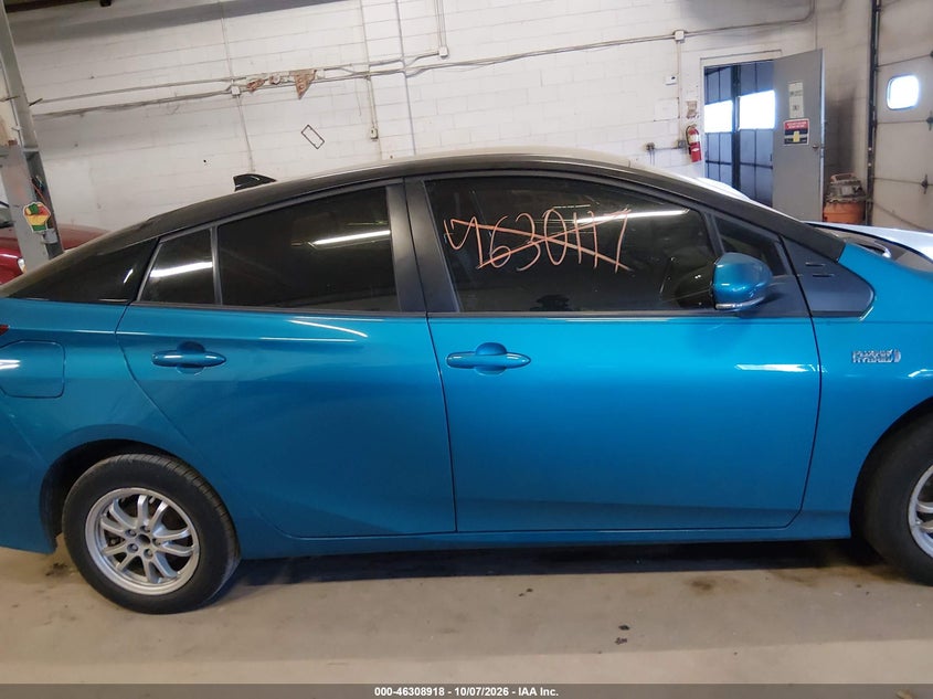 TOYOTA PRIUS PRIME - zdjęcie 13