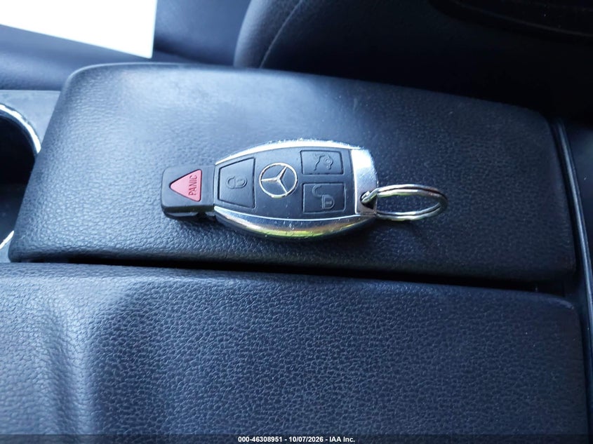 MERCEDES-BENZ GLK 350 2010 VIN WDCGG5GB8AF488668