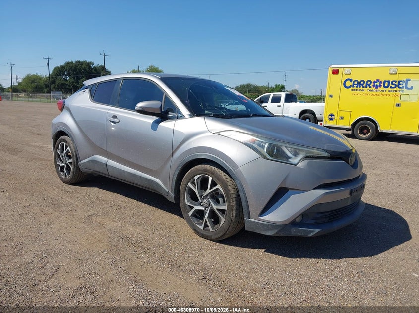 TOYOTA C-HR - zdjęcie 1