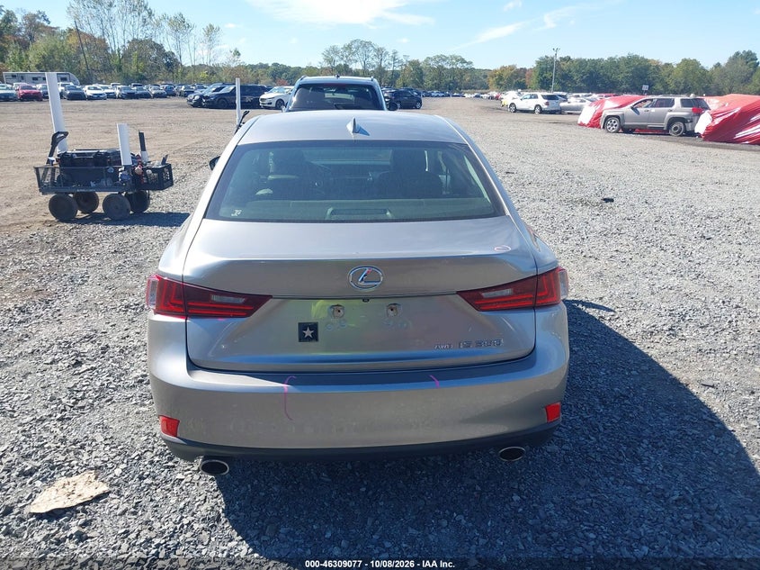2016 LEXUS IS 300 · Photo 16
