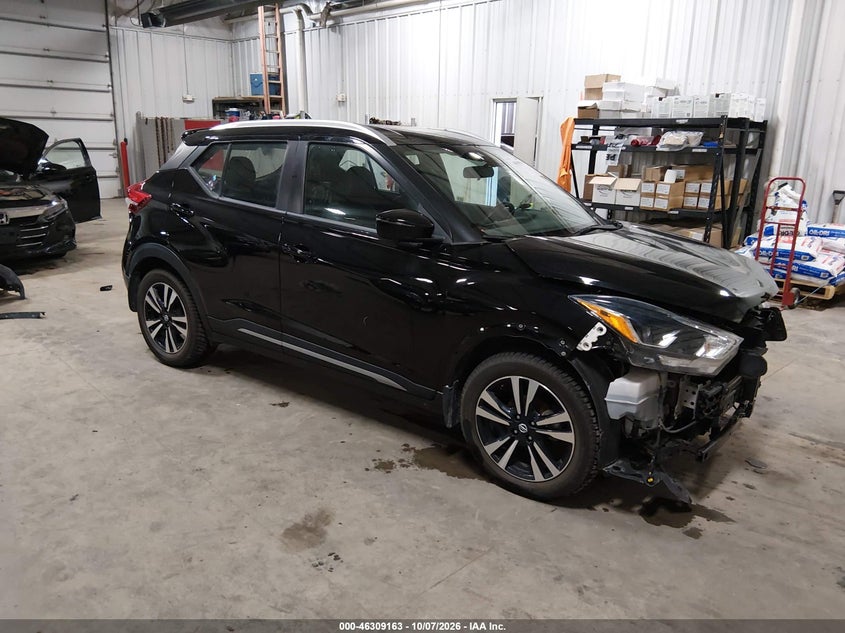 2020 Nissan Kicks SR Xtronic CVT