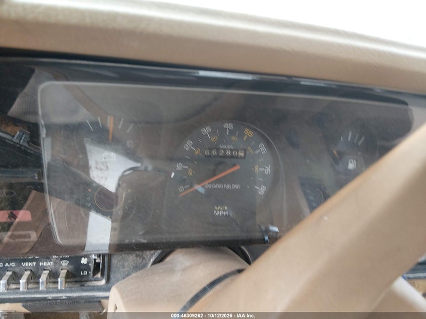 DODGE RAMPAGE 1982 VIN 1B7EZ44B8CD216450