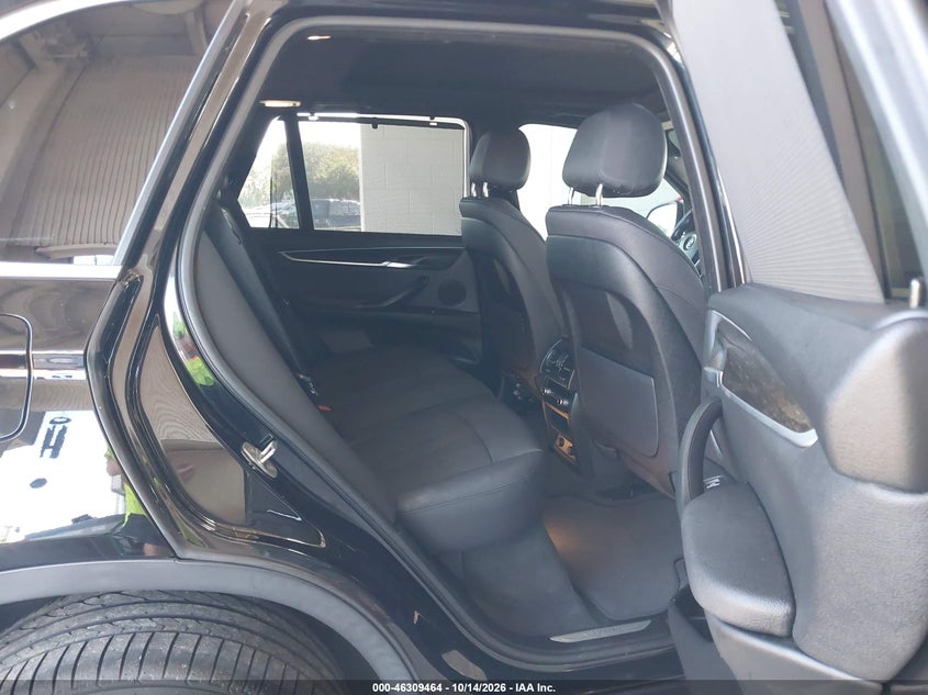 BMW X5 - zdjęcie 8