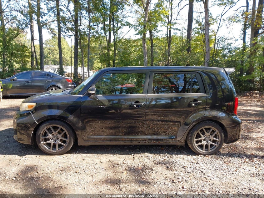 2011 SCION XB · Фото 14