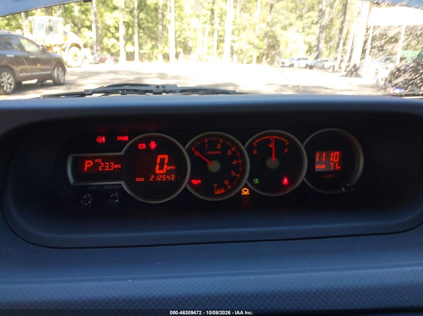 2011 SCION XB · Фото 7