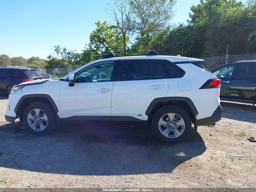 TOYOTA RAV4 HYBRID - zdjęcie 14