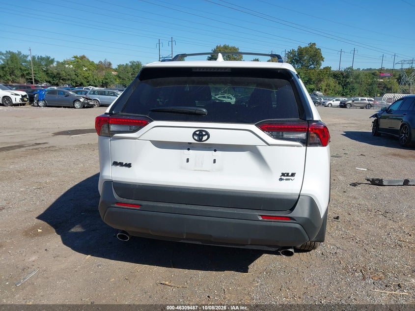 TOYOTA RAV4 HYBRID - zdjęcie 16