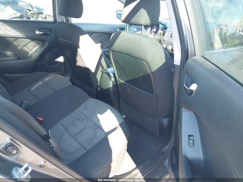 2015 KIA FORTE EX · Фото 8