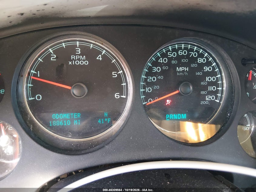 CHEVROLET SUBURBAN 1500 2009 VIN 1GNFK26329R229555