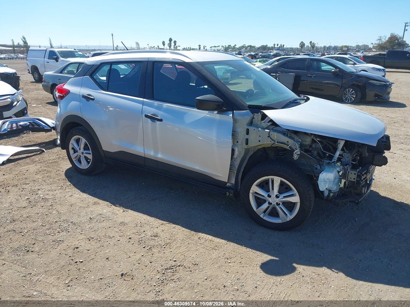 2019 Nissan Kicks S
