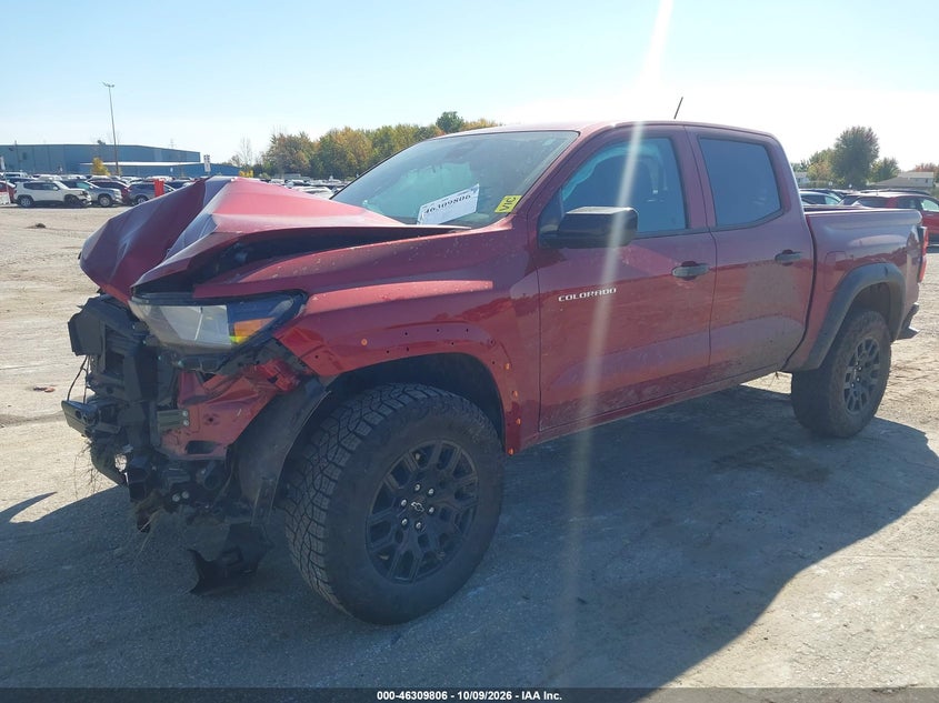 2026 Chevrolet Colorado Trail Boss, 4Wd, Front End, IAAI, VIN 1GCPTEEK9T1135263 — photo 2