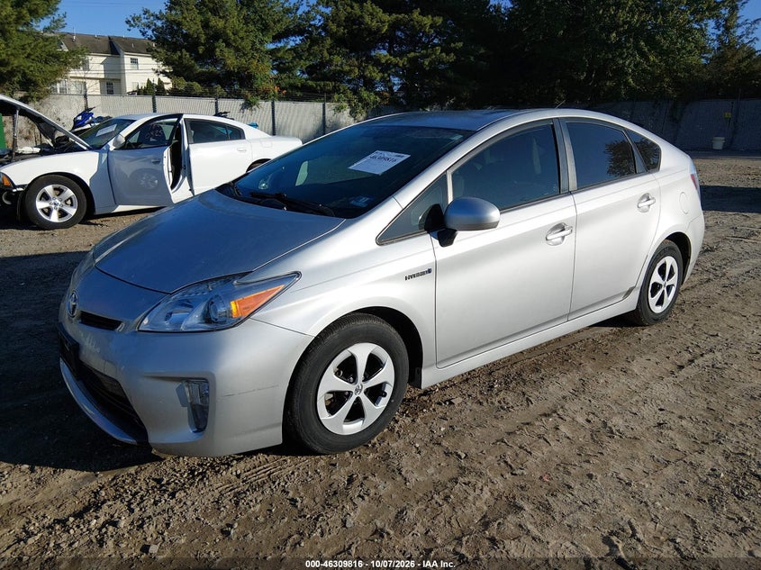 Vin: jtdkn3duxd0348659, lot: 46810015, toyota prius two 20132