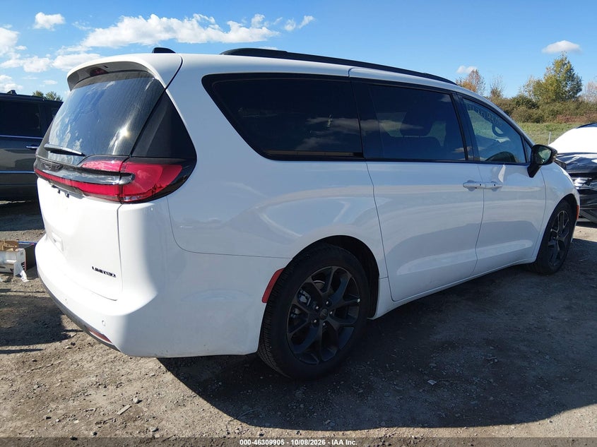 CHRYSLER PACIFICA 2027 VIN 2C4RC1GG6VR600994
