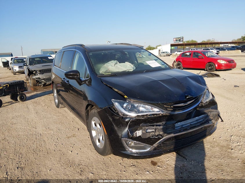 Vin: 2c4rc1l73hr768764, lot: 46810241, chrysler pacifica hybrid premium 2017 img_1