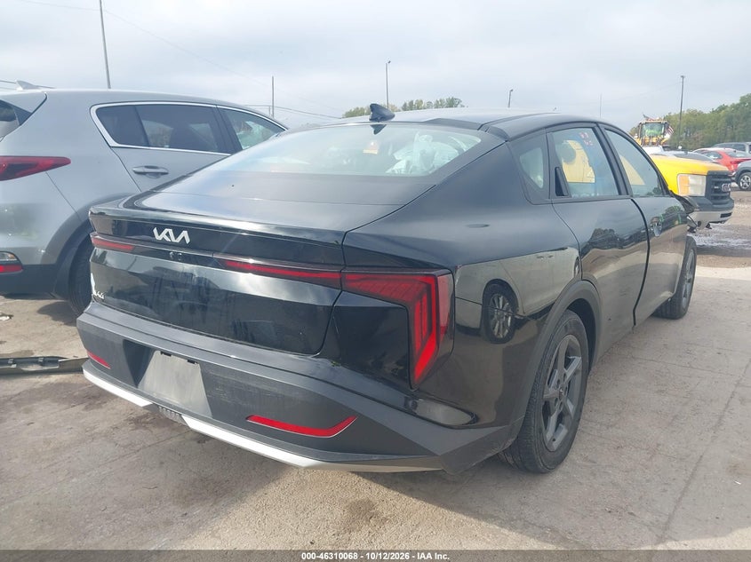Vin: 3kpft4de7se110312, lot: 46810267, kia k4 lxs 20254