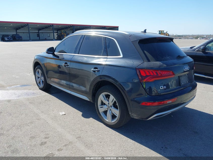 Vin: wa1bnafy5j2241324, lot: 46810306, audi q5 2.0t premium/2.0t tech premium 20183